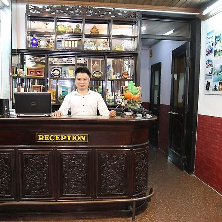 Hoang Cuong Hotel Hanoi Exterior photo