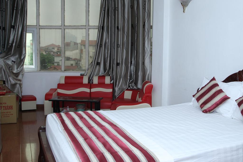 Hoang Cuong Hotel Hanoi Exterior photo