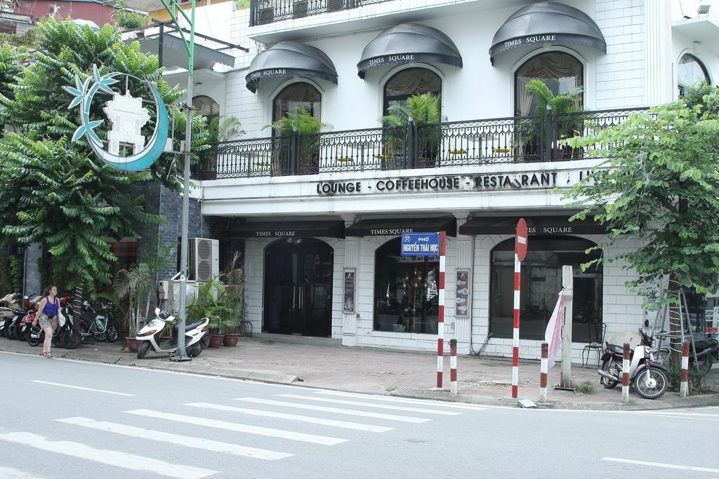 Hoang Cuong Hotel Hanoi Exterior photo