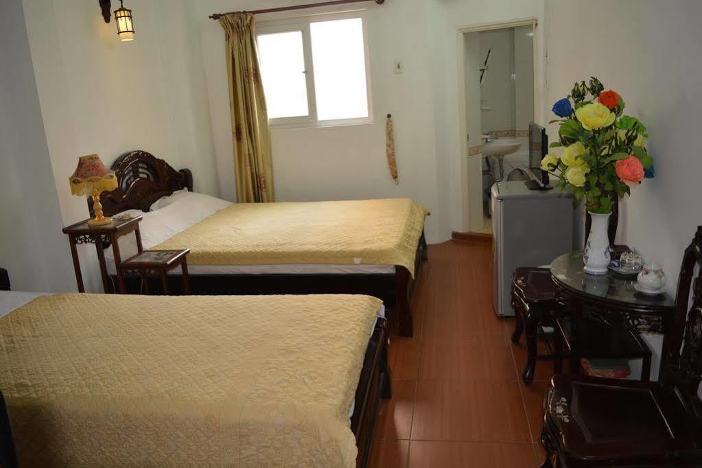 Hoang Cuong Hotel Hanoi Exterior photo